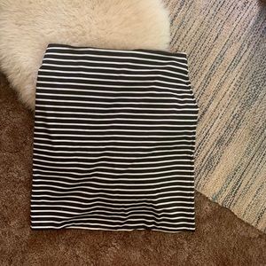 Old navy striped pencil skirt